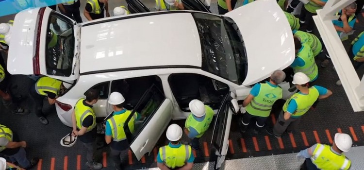 Yerli otomobil Togg üretim için gün sayıyor
