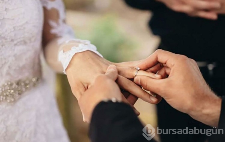 Evliliğin tanımı yeniden belirlendi!