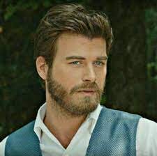 Kıvanç Tatlıtuğ'un şöhrete ilk adımı Türk filmi gibi: Annesi market camında...
