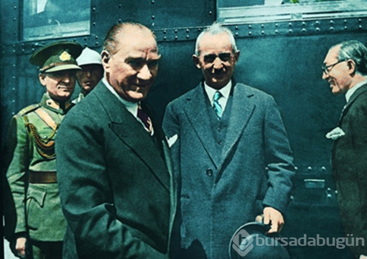 TSK'dan renkli Atatürk fotoğrafları
