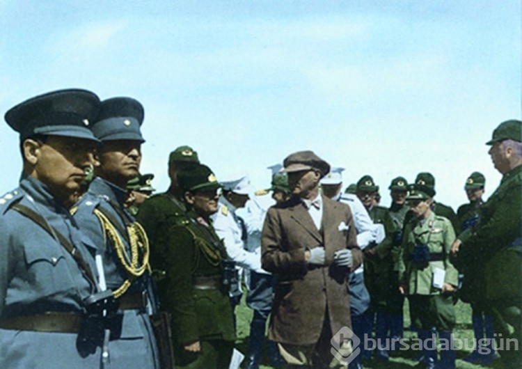 TSK'dan renkli Atatürk fotoğrafları
