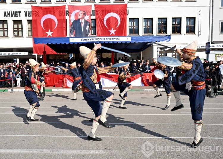 Bursa'da 29 Ekin coşkusu
