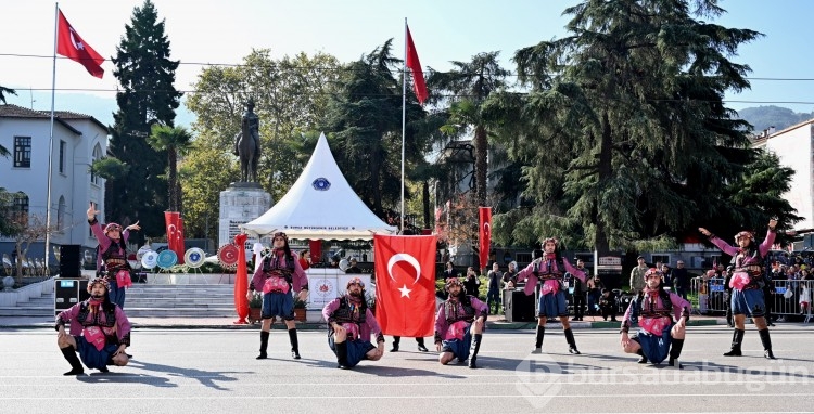 Bursa'da 29 Ekin coşkusu
