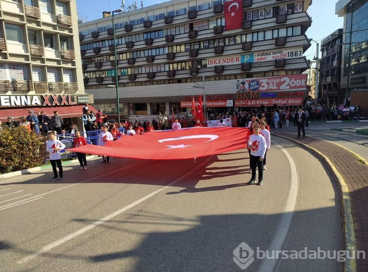 Bursa'da 29 Ekin coşkusu
