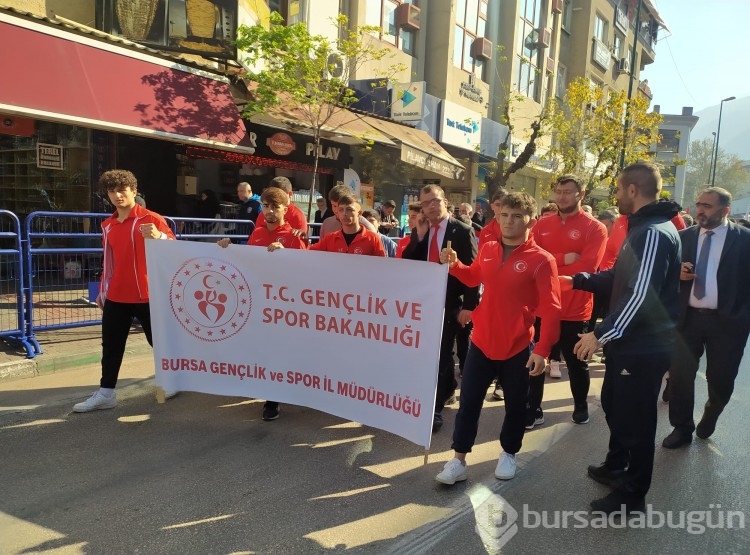 Bursa'da 29 Ekin coşkusu
