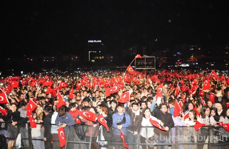 Bursa Nilüfer'de 29 Ekim Cumhuriyet Bayramı coşkuyla kutlandı