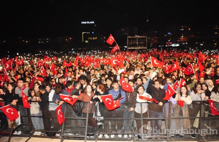 Bursa Nilüfer'de 29 Ekim Cumhuriyet Bayramı coşkuyla kutlandı