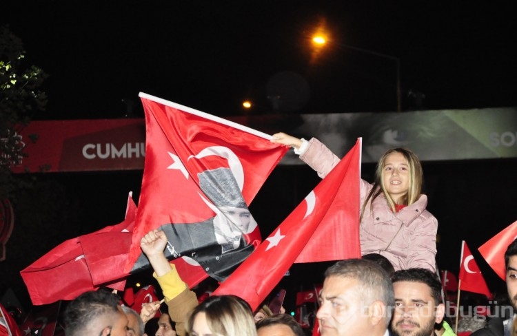 Bursa Nilüfer'de 29 Ekim Cumhuriyet Bayramı coşkuyla kutlandı