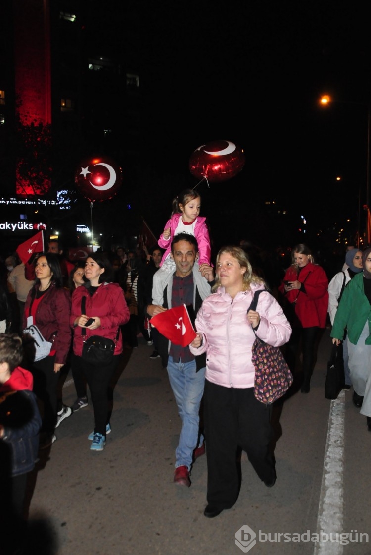 Bursa Nilüfer'de 29 Ekim Cumhuriyet Bayramı coşkuyla kutlandı