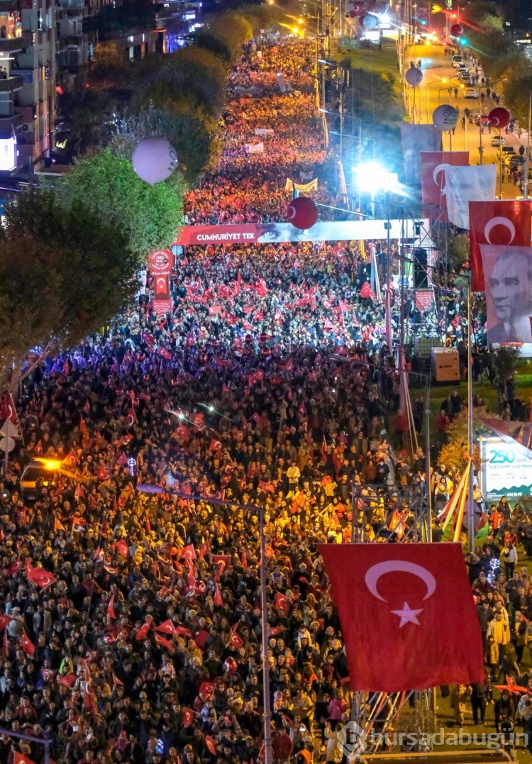 Bursa Nilüfer'de 29 Ekim Cumhuriyet Bayramı coşkuyla kutlandı