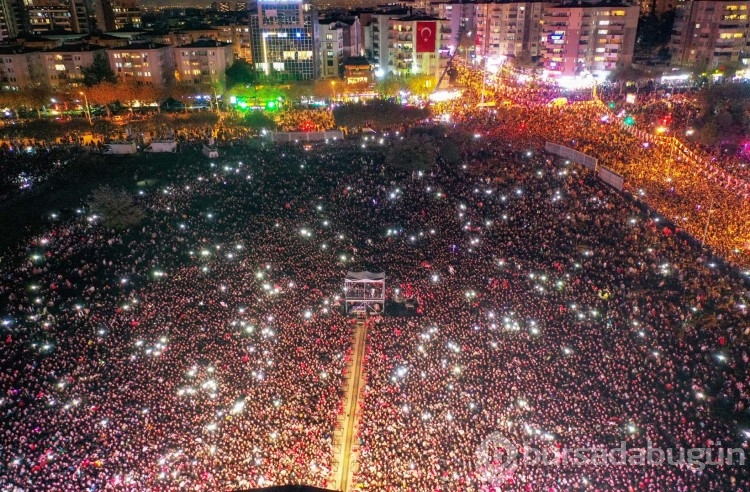 Bursa Nilüfer'de 29 Ekim Cumhuriyet Bayramı coşkuyla kutlandı
