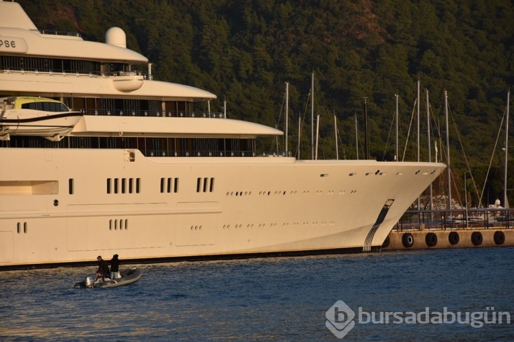 Rus milyarder Abramoviç'in yatı Marmaris'te
