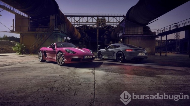 Porsche'den 718 Boxer ve Cayman'a stil paketi