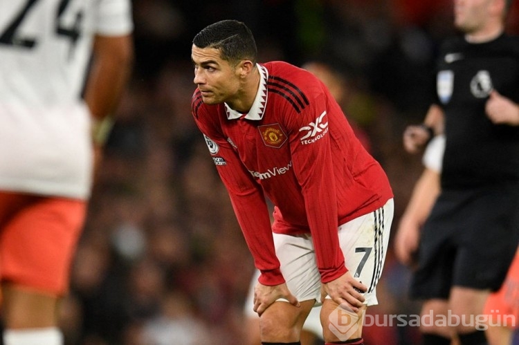 Cristiano Ronaldo 3 milyon takipçi kaybetti
