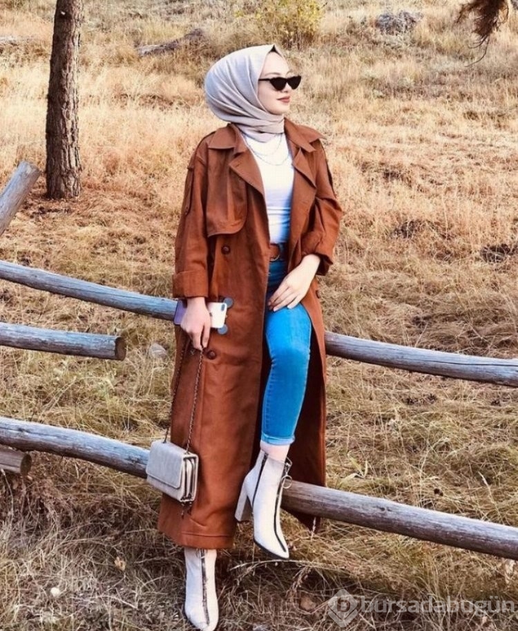 Fenomen Esra Rabia Ünal'ın dar kıyafetleri tartışma yarattı