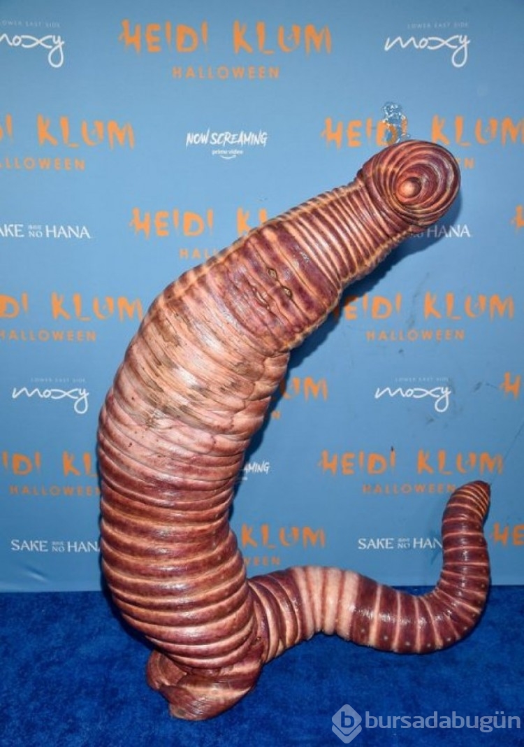 Heidi Klum solucan oldu
