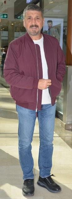 Ünlüler alışverişte
