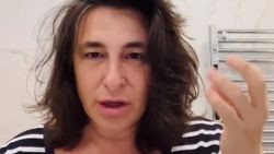 Esra Dermancıoğlu bakireyi oynamak istiyorum
