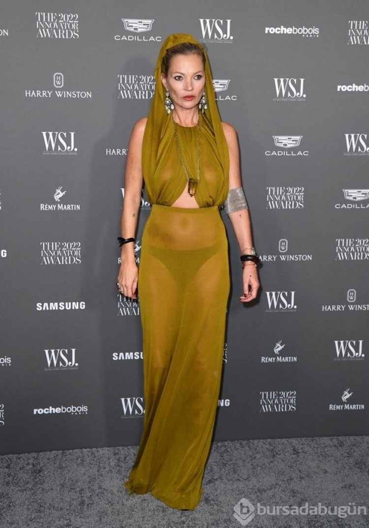 90'ların top modeli Kate Moss'un transparan stili