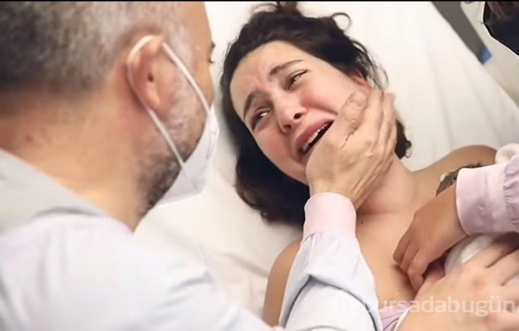 Bergüzar Korel kızı Leyla'nın doğumundan video paylaştı