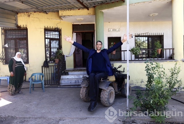 'Dünyanın en uzun adamı' Türkiye'yi temsil edecek