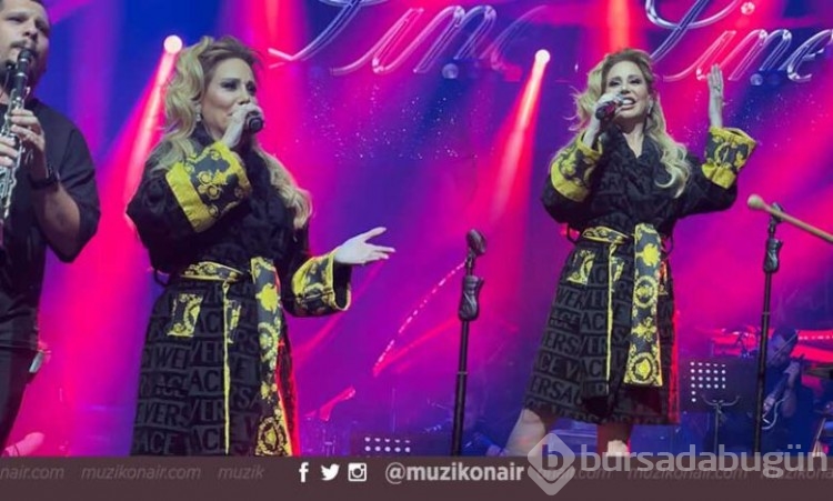 Linet sahneye bornoz ve terlikle çıktı