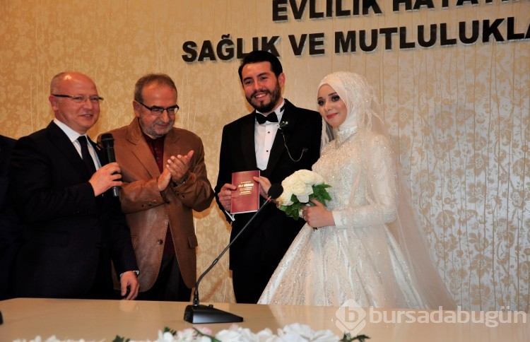 İş ve siyaset dünyasını bir araya getiren nikah 
