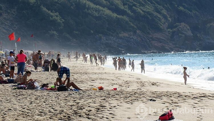 Kasım ayında Alanya'da deniz keyfi

