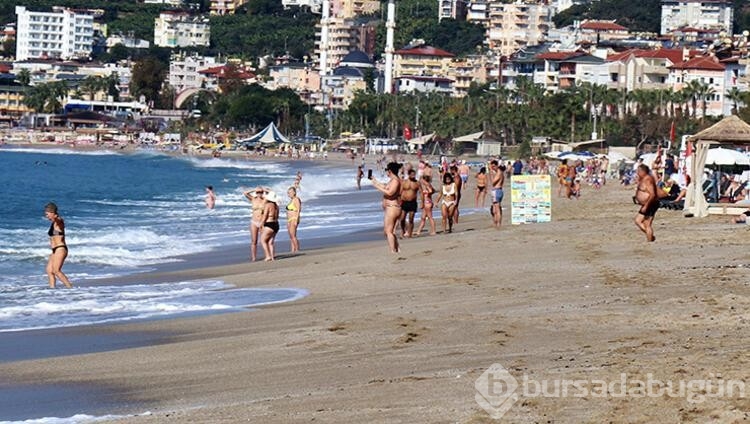 Kasım ayında Alanya'da deniz keyfi
