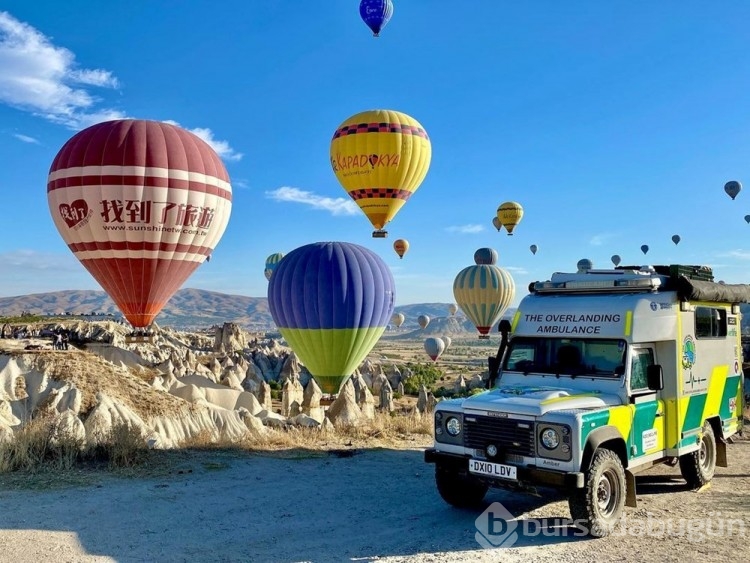 Ambulans ile dünya seyahatine çıkan çift Guinness rekoru kırıyor