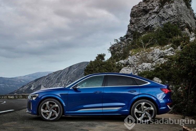Audi Q8 e-tron tanıtıldı