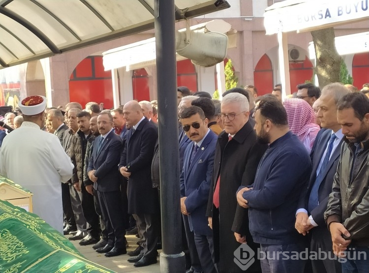 Bursa'da yangında 1'i çocuk 9 kişi hayatını kaybetti! Cenaze törenine Bakan Soylu da katıldı
