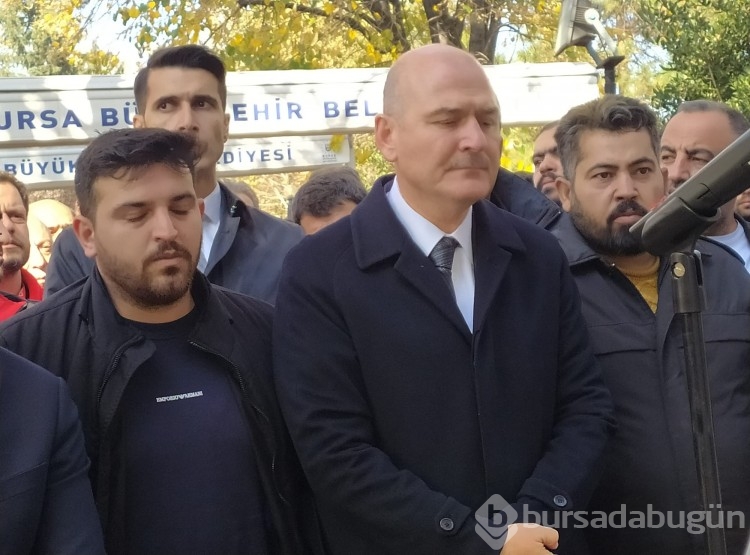 Bursa'da yangında 1'i çocuk 9 kişi hayatını kaybetti! Cenaze törenine Bakan Soylu da katıldı
