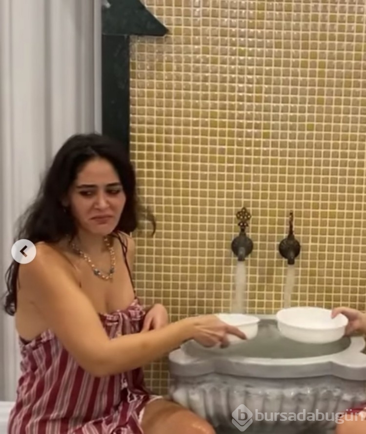 Mahmut Tuncer'in kızı Gizem Tuncer hamam pozuyla mest etti! 