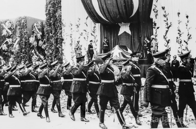 Atatürk'e veda