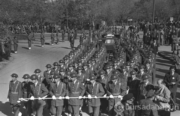 Atatürk'e veda
