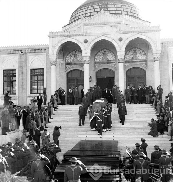 Atatürk'e veda