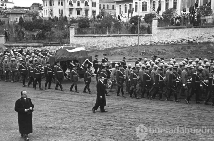 Atatürk'e veda