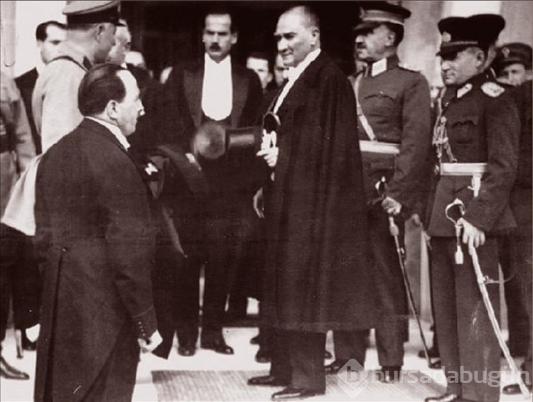 84 yıldır bitmeyen özlem! Türkiye bugün Ata'sını anıyor!