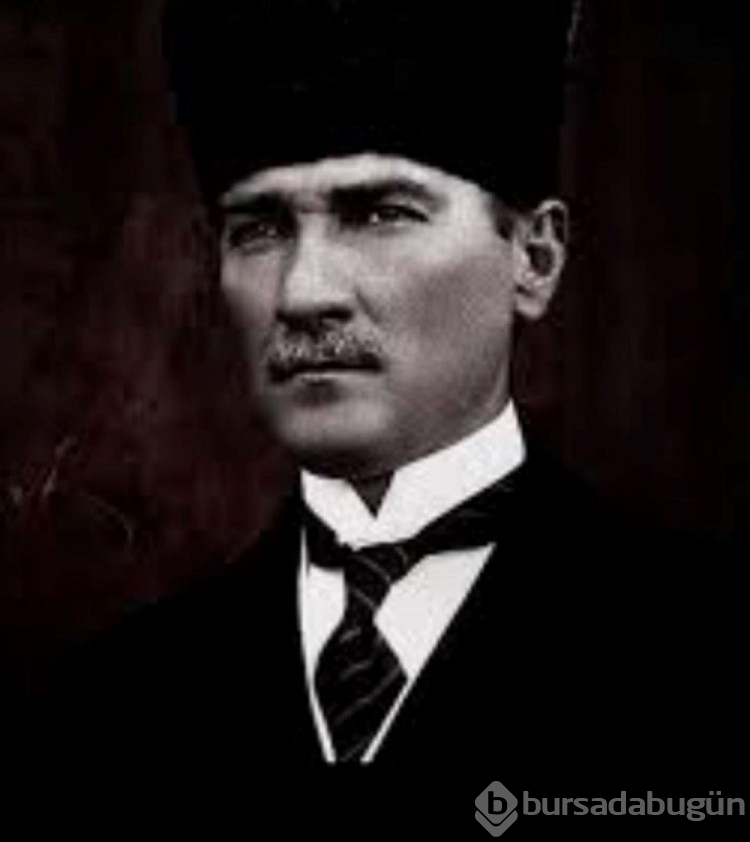 Ünlülerden 10 Kasım mesajları