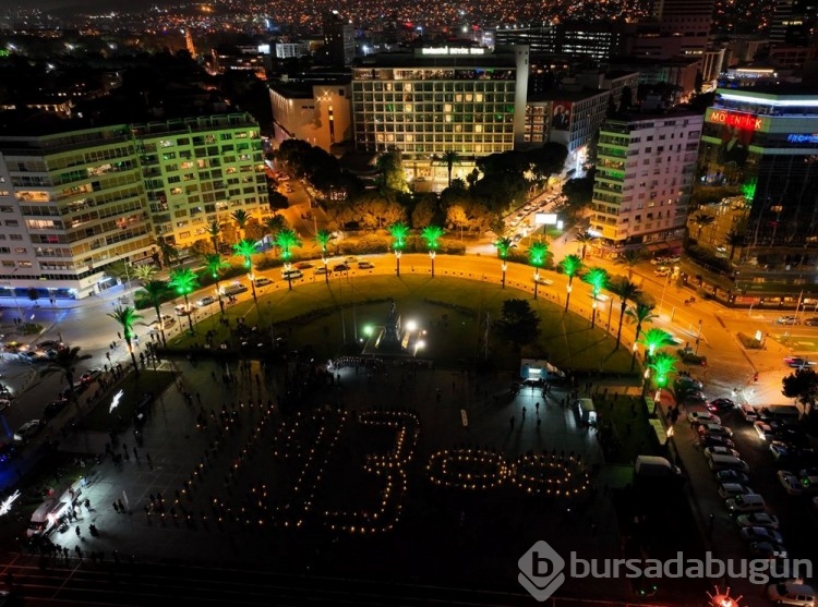 İzmir'de 10 Kasım nöbeti başladı
