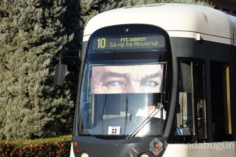 Saat 9'u 5 geçe hayat 1 dakikalığına durdu
