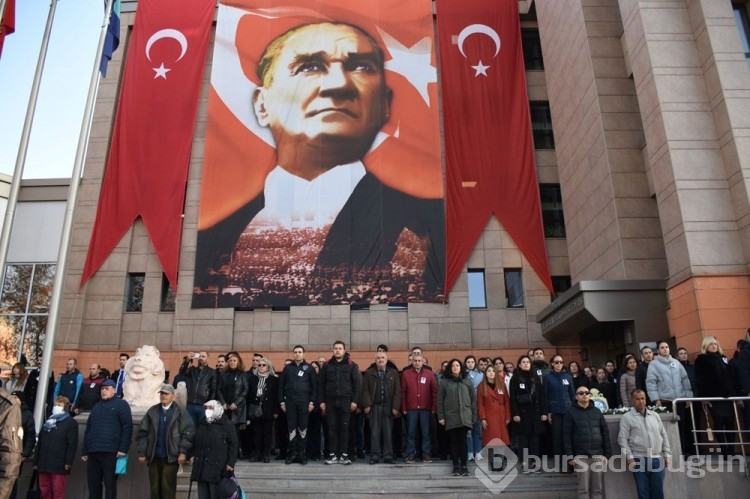 Saat 9'u 5 geçe hayat 1 dakikalığına durdu