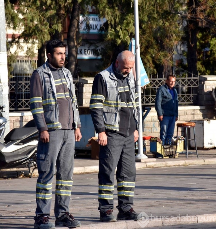 Saat 9'u 5 geçe hayat 1 dakikalığına durdu