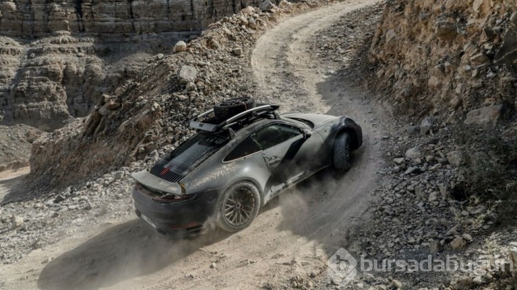 Söylentiler doğrulandı: Porsche 911 Dakar geliyor

