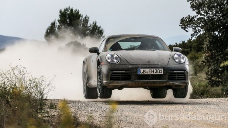 Söylentiler doğrulandı: Porsche 911 Dakar geliyor
