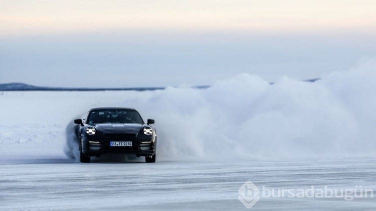 Söylentiler doğrulandı: Porsche 911 Dakar geliyor
