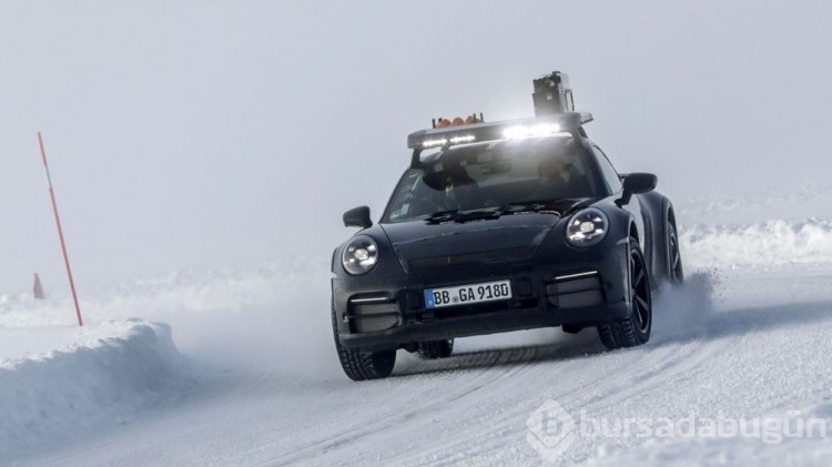 Söylentiler doğrulandı: Porsche 911 Dakar geliyor
