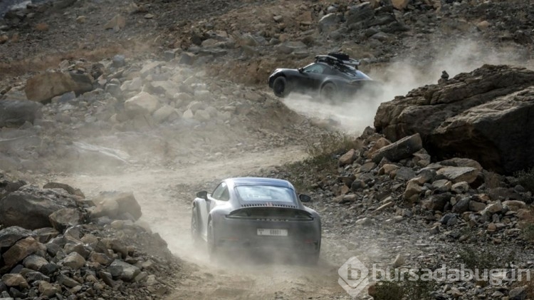 Söylentiler doğrulandı: Porsche 911 Dakar geliyor
