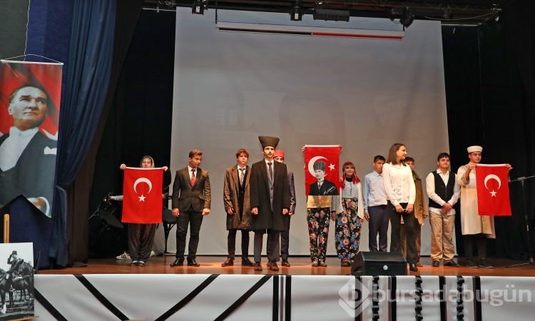 Bursa'da Mustafa Kemal Atatürk özlem ve sevgiyle anıldı 